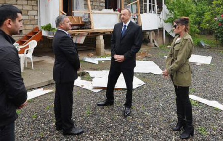 Aliyev karısıyla Ermenistan cephe hattında
