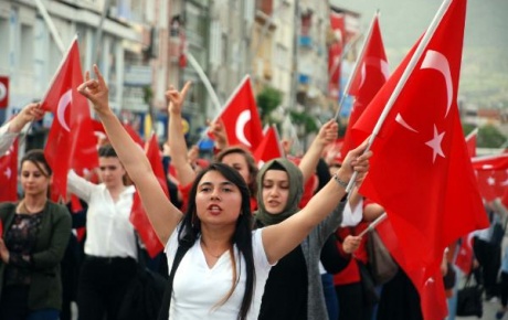 Tokatta 3 Mayıs Türkçülük yürüyüşü