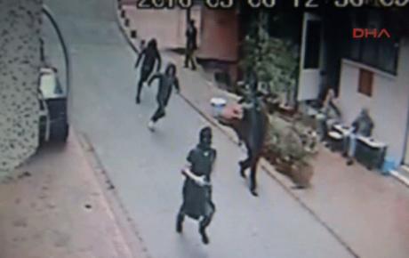 İstanbulun orta yerinde, silahlı, maskeli soygun