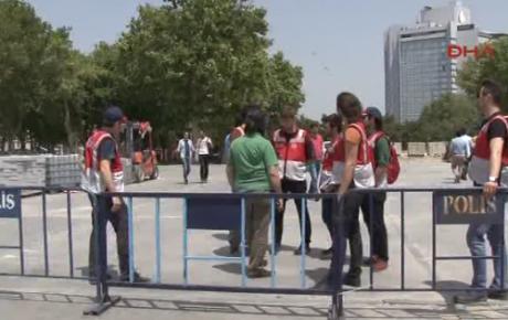 Gezi Parkına girişler yasaklandı