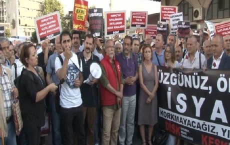 Hain saldırıyı Kadıköyde protesto ettiler