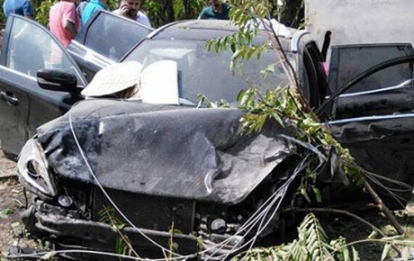 Gurbetçi ailenin otomobili devrildi: 1 ölü, 5 yaralı