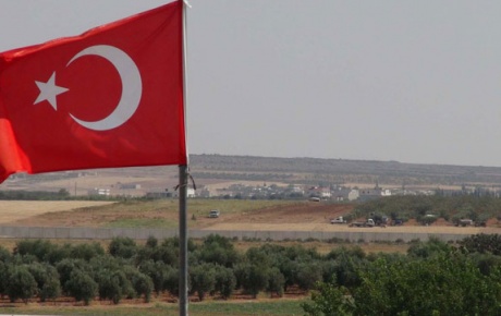 IŞİDten kaçan Suriyeliler, Türkiye sınırında