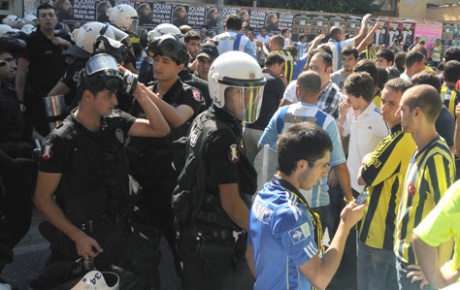 6 Fenerbahçeli gözaltında