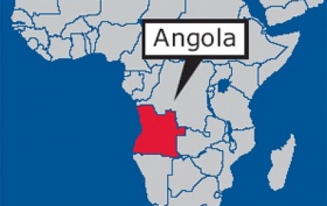 Angolada uçak düştü: 30 ölü