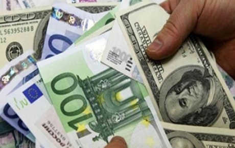 Euro, İtalya etkisiyle düştü, dolar ise...