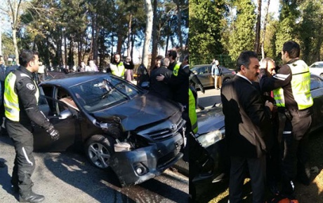 Cumhurbaşkanı Erdoğanın konvoyunda kaza, yaralı polisler var