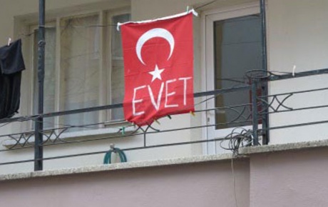 Türk bayrağına evet işlediler