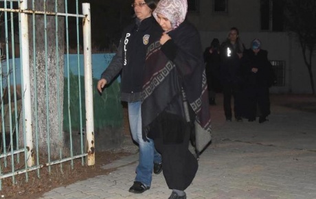FETÖ operasyonunda 11 kadın gözaltında