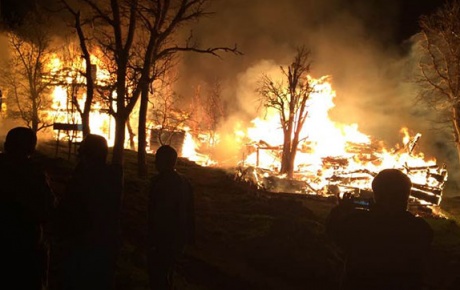 Köyde yangın kâbusu: 50 ev kül oldu