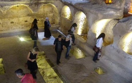Mardindeki 1400 yıllık galeri mezarlık ilk defa ziyaretçilere açıldı