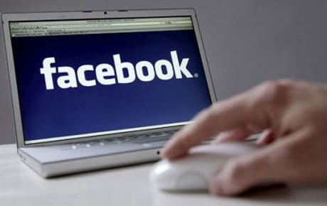 Arap Baharı Facebook eseri mi?