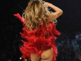 Jennifer Lopezden seksi dans şov