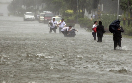 Filipinlerde tayfun: 33 ölü