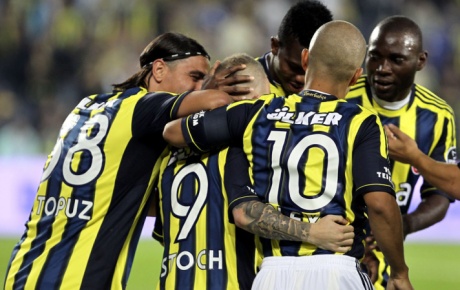 Fenerbahçe liderliğini sürdürdü