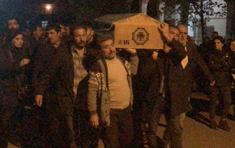PKKnın üst düzey yöneticisinin cenazesine HDPli vekiller de katıldı