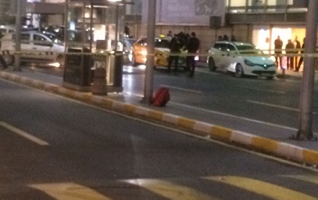 Atatürk Havalimanında çanta alarmı