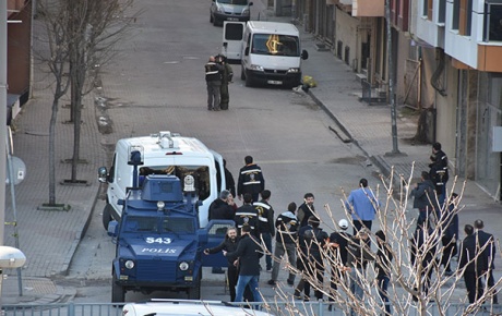 İstanbuldaki patlayıcı yüklü minibüsle ilgili flaş gelişme