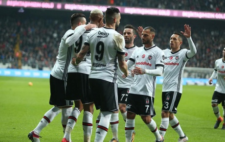 Beşiktaş sezonu farklı kapattı!