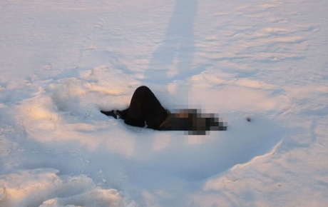 Sınırda donmuş iki ceset bulundu