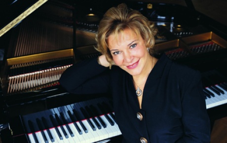 Piyanist Onay Astanada konser verdi