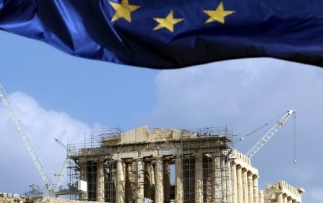Yunanistanda sefalet bakanlığı vurdu