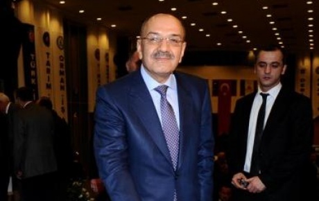 Türk-İş yeniden Mustafa Kumlu dedi