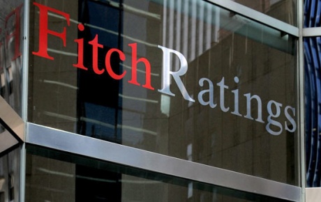 Fitch, 18 İspanyol bankasının notunu düşürdü