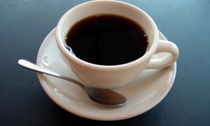 Çay ve Kahve Su İçmenin Yerine Geçer mi?