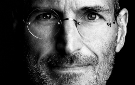 Steve Jobs öleli tam bir yıl oldu