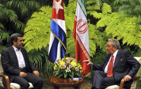 Ahmedinejad, Castro ile görüştü