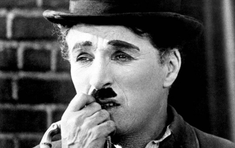 Charlie Chaplin, İngiliz değil mi?