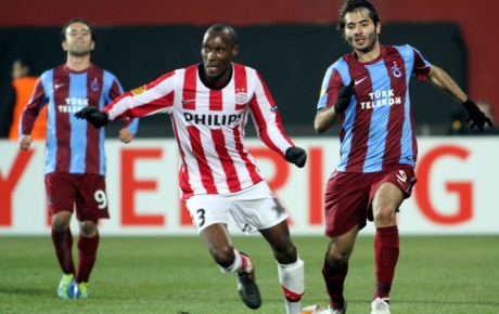 PSV - Trabzonspor maçı hangi kanalda ?