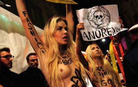 FEMEN paralı asker mi?
