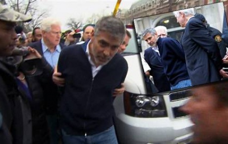 George Clooney gözaltında