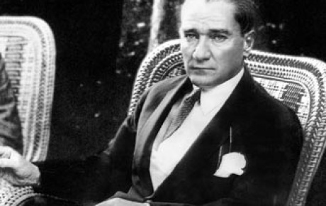Ünlüler Atatürkü nasıl andı?