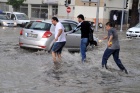 Yağmur İzmiri felç etti