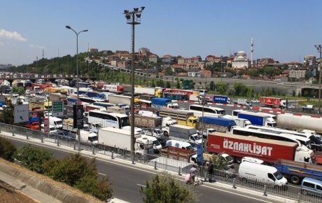 İstanbulda okul trafiği başladı