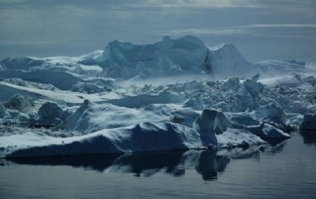 Grönlanddaki buz tabakası eriyor