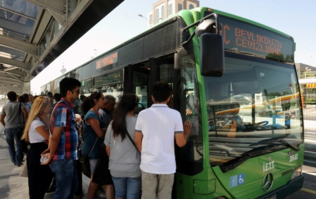 İstanbulda ücretsiz ulaşım süresi uzatıldı