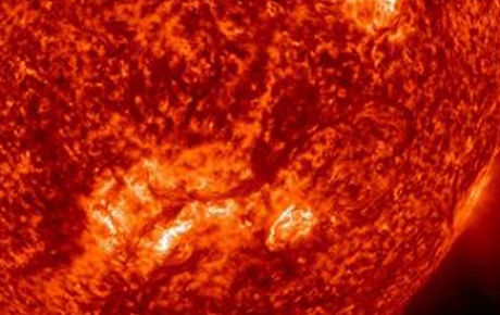 2013ün en güçlü Güneş patlaması!
