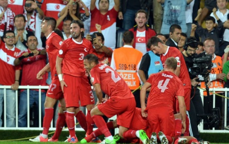 Türkiye - Çek Cumhuriyeti maçı saat kaçta hangi kanalda?