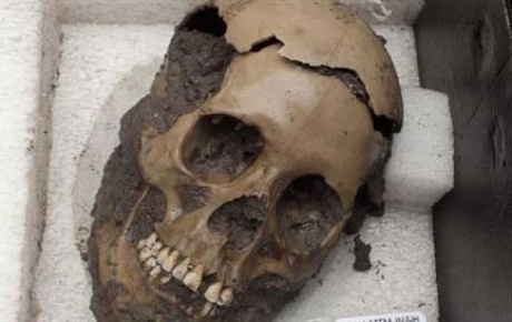 500 yıllık 50 kafatası bulundu