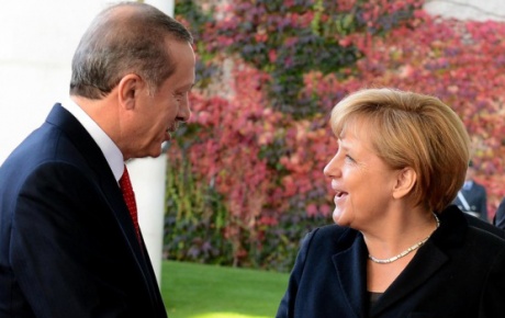 Merkel, Erdoğan ile görüşecek