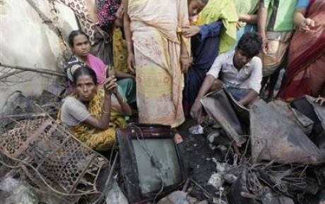 Bangladeşte yangın: 14 ölü