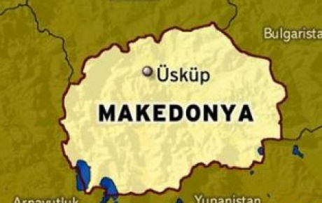 Makedonyada bayrak tartışması