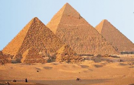 Mısırda piramitler yıkılacak mı?