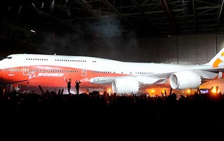 Boeing, yeni modelini tanıttı