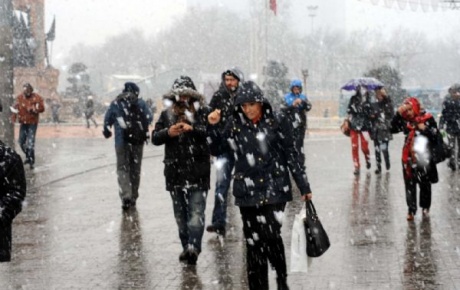 İstanbulda okullara kar tatili