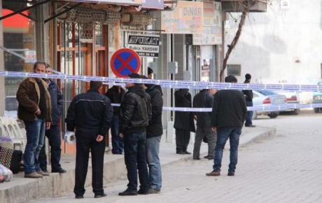 Dinarda silahlı çatışma: 1 ölü